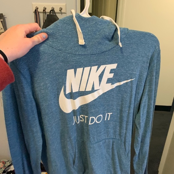 Nike hoodie - Picture 3 of 5